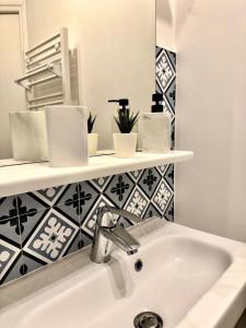 VESLE Studio lumineux en hyper centre de Reims