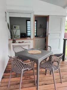 Fare Api Moorea Sands - Vaipeu