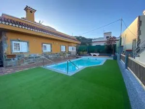 El Álamo, tranquilidad y naturaleza - Терор