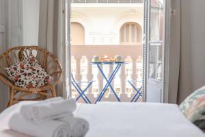 Appartement Retro-chic proche de la mer, 4 à 6 personnes - 3-gwiazdkowe hotele w mieście Nicea