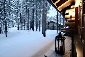 Pikkukelo Levi - Doorstep Ski Bus - Sauna - Traditional log cabin