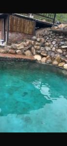 Cabaña en Norcasia con Jacuzzi, piscina agua de manantial y opción de atracciones extremas Paraíso Xtreme