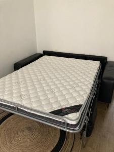 Appartements Studio centre proche marche et RER avec wifi : photos des chambres