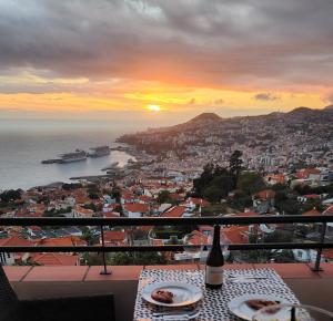 Murteiras Living - 4hvězdičkové hotely ve městě Funchal