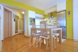 Apartment BLUEBELL Zadar with private parking