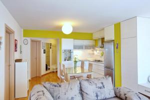 Apartment BLUEBELL Zadar with private parking