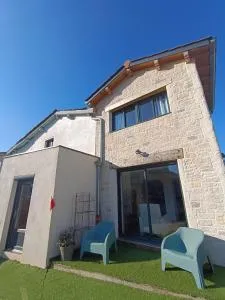 Grande Maison familiale proche de Lyon 7 personnes - Civrieux-dʼAzergues