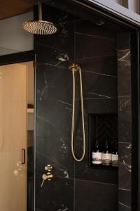 SHAK Halls Gap - Off Grid Tiny Home