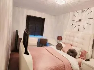 Mareot House UK - Friern Barnet