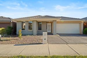 Hartleigh Estate - Sophisticated Family Living