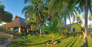 Casa de Playa Bosque de Mangle en Playa El Espino
