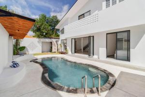 Great Value 2 Bed Villa, Sleeps 4, Fast Wifi