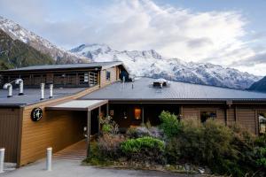 Haka House Aoraki Mt Cook