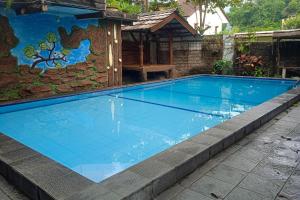 Wisma 24 at Hankam Puncak RedPartner