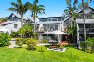 Byron Bay Beachfront Holiday Apartments