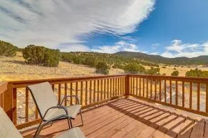 3 Mi to Trails Secluded Eagar Cabin with Mtn Views! - Luna