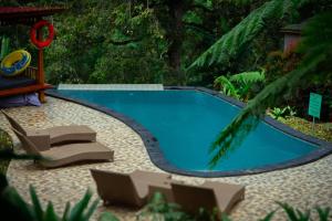 Padangan Lodge By Bali Cabin