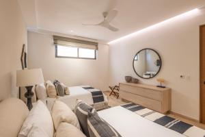 NEW Penthouse Ocean View and Private Pool 10 min DT
