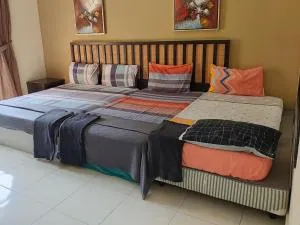 sunset studio apartment At Goldcoast morib - Kampong Tanjong Pechah