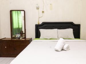 Phòng Cao Cấp Cho Hai Người (Superior Double Room)