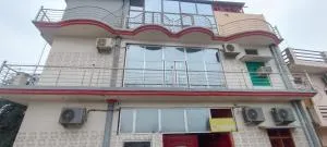 Best Room Like Balaji Palace Ayodhya With Air Conditioner - Katra