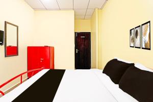 Super Hotel O YRV STAYS