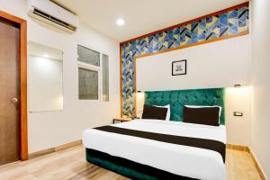 Super Townhouse Hotel Silver Saffron