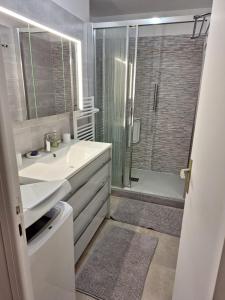 Appartements T3 cosy renove - Terrasse - Face a l’ocean : photos des chambres