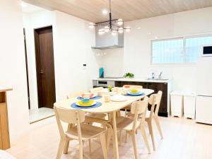 homey I 横浜中華街の中に位置する120平米一戸建まるごと貸切 I ダブルサイズ寝具8台最大16人 I 元町中華街駅徒歩3分