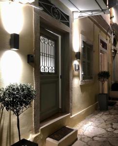 Davina The City Central Suite