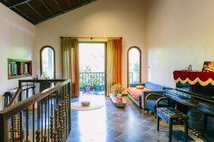 Leela House, near Bavi, Hanoi, Mountain view, Riverside