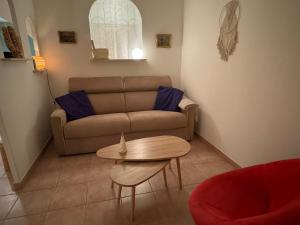 Appartements Sanary appartement 2-4 personnes a deux pas du port : photos des chambres