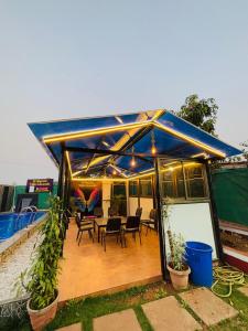 10 Majestic Villa