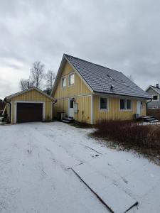 7 sovrum 8 bäddar 9 sovplatser