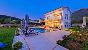 Oludeniz 4 Bedroom Villa 9441