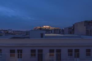 Sofokleous suite with Acropolis stunning view