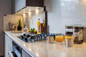 Soho 2 BEDROOMS, 3 BEDS, 2,5 BATHROOM on central location