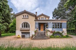 Villas La clarte - wonderful refurbish home with garden and pool : photos des chambres