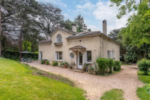 Villas La clarte - wonderful refurbish home with garden and pool : photos des chambres