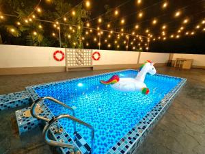 SunsetChalet 25pax Pool Snooker Bathtub Playground