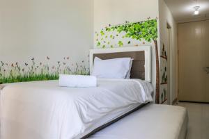 Affordable Price and Homey Studio Tokyo Riverside PIK 2 Apartment By Travelio