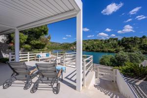 Luxury Beachfront Villa Blue Star of Brac with private pool at the beach on Brac island - Bobovisca