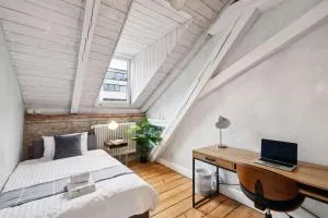 The R Loft Bali - Cosy Room, Communal Space, Rooftop - 洛伊费尔芬根