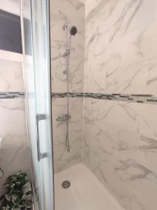 Appartements Appartement vue sur mer & le port de Courseulles-sur-Mer : photos des chambres
