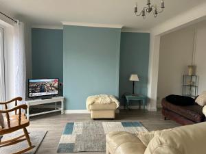 Comfortable 3 bedroom house on Durham Coast