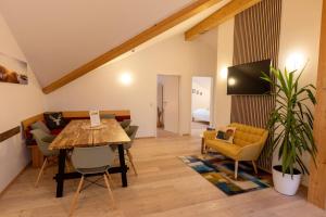 Gaul Lodge - für bis zu 8 Gäste, inkl Königscard, 4 Schlafzimmer, 2 Bäder, große Küche, gratis Parken & WLAN, Self Check-in