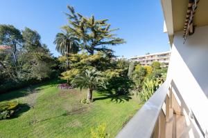 Spacious 2-Br Apartment in a Residence with Pool