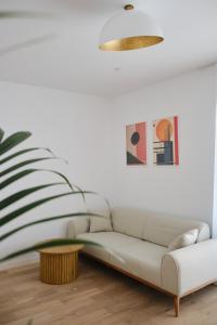 Orange I One Bedroom Apartment I One Cotroceni Park