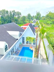 Americana Pool Villa Jogja