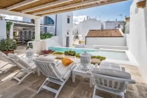 Relais Corte Palmieri & Il Chiostro - Residenza d'epoca - غالّيبولي